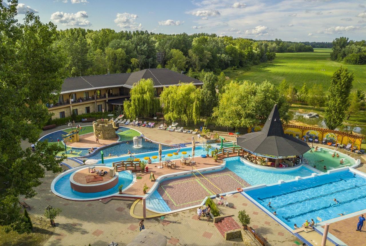 Session Hotel Ráckeve Exterior photo