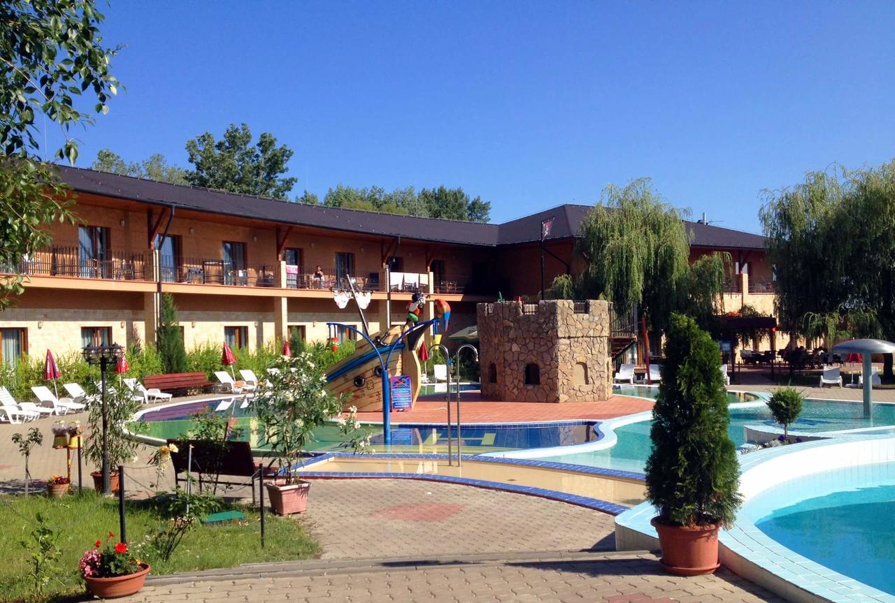 Session Hotel Ráckeve Exterior photo